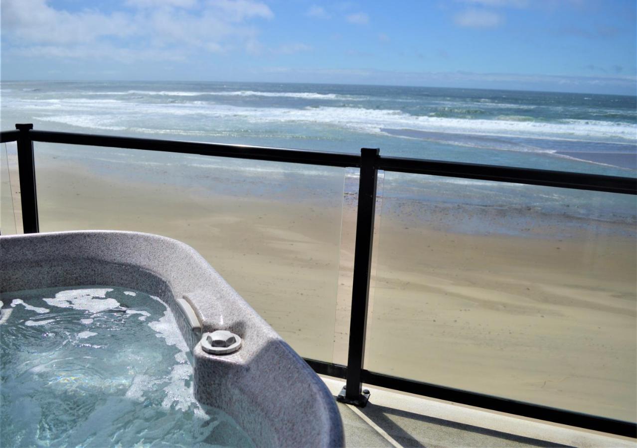 Beachfront Manor Hotel Lincoln City Exterior foto