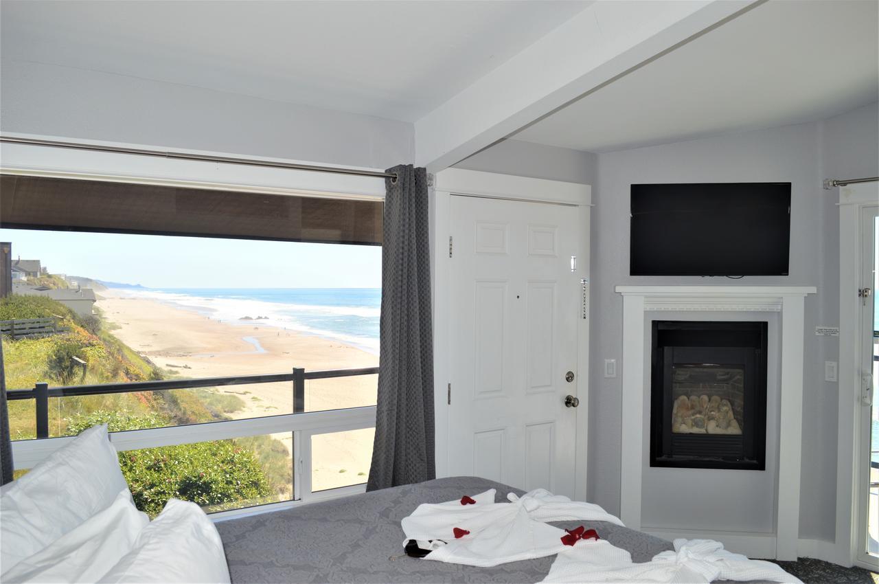 Beachfront Manor Hotel Lincoln City Exterior foto